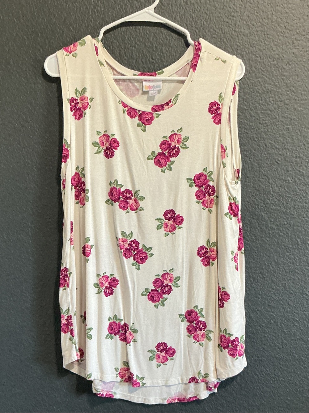 LuLaRoe Cream Tank with Fuchsia Rose Print